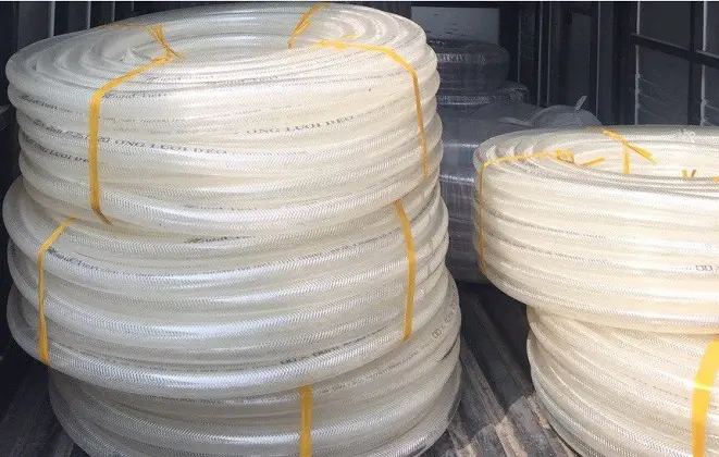 ống nhựa dẻo trắng